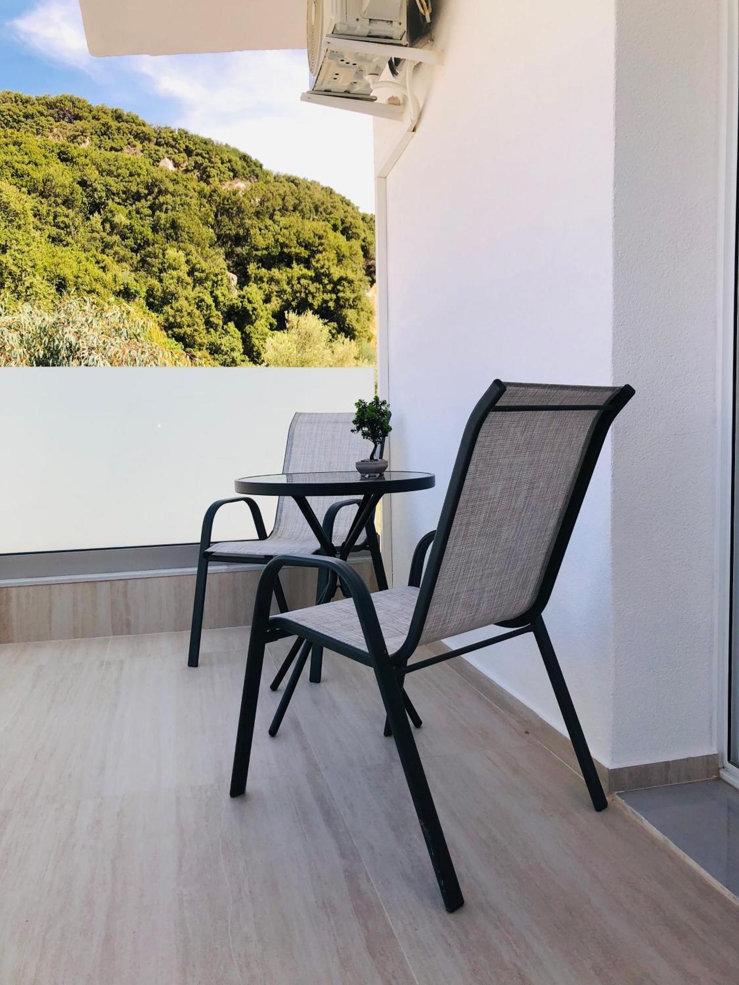 Fiosal Apartments 3 Skiathos Exterior photo
